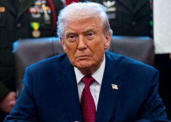 Tensions au Moyen-Orient : Donald Trump menace l’Iran de frappes « très dures»