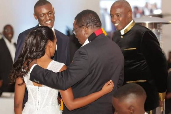 Zimbabwe : un mariage à plusieurs millions de dollars ravive le débat sur les liens entre pouvoir et grandes fortunes